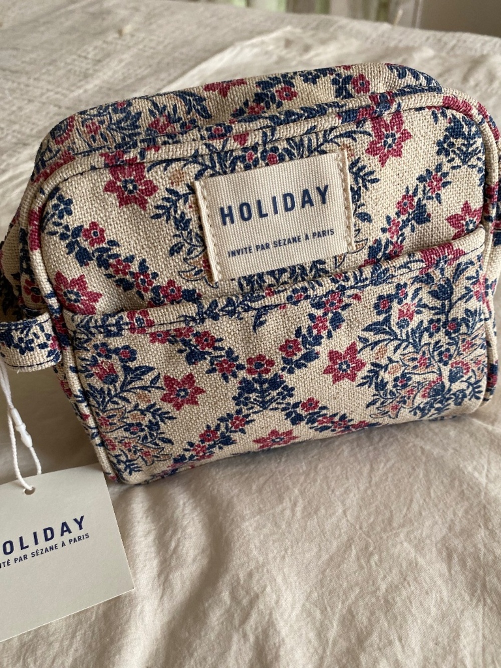 Sezane x Holiday Makeup Bag NWT - Picture 4 of 8